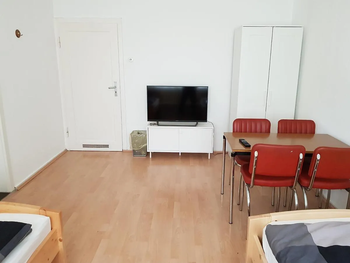 Private Guestroom Fair/Messe Hannover Germany